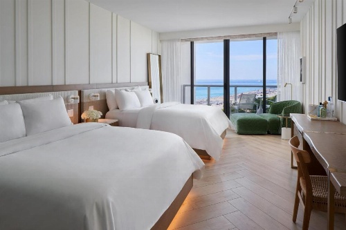 W South Beach image 42